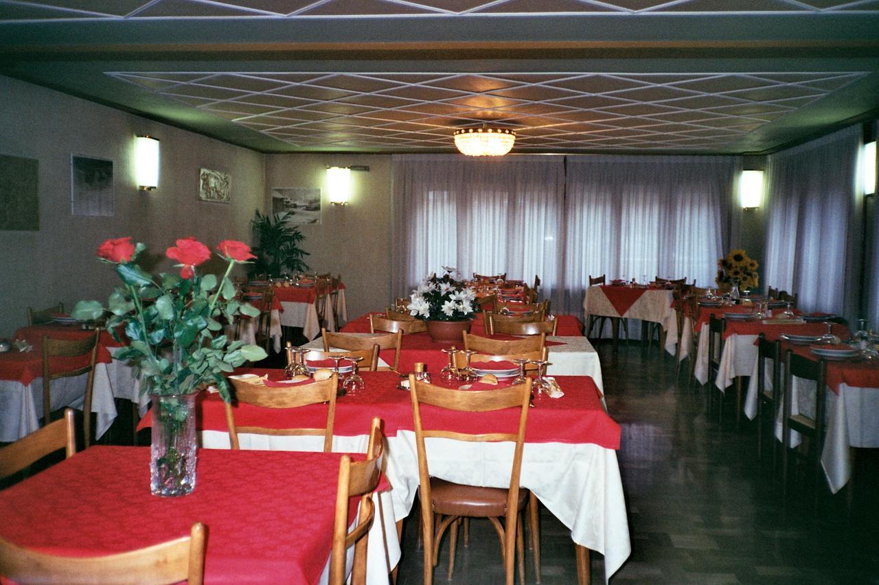 Hotel Villa Cary Oulx 외부 사진